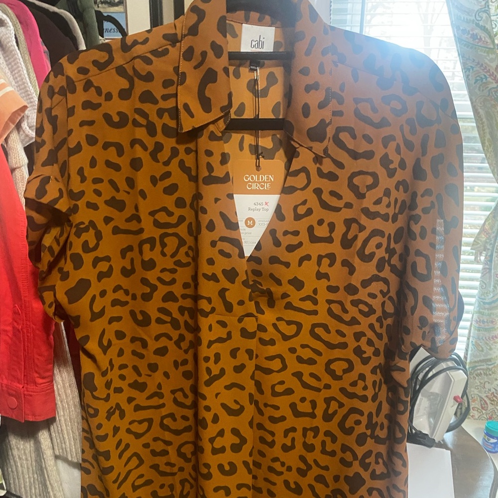 009 New Cabi Replay Top Never worn no animals or smoke home
